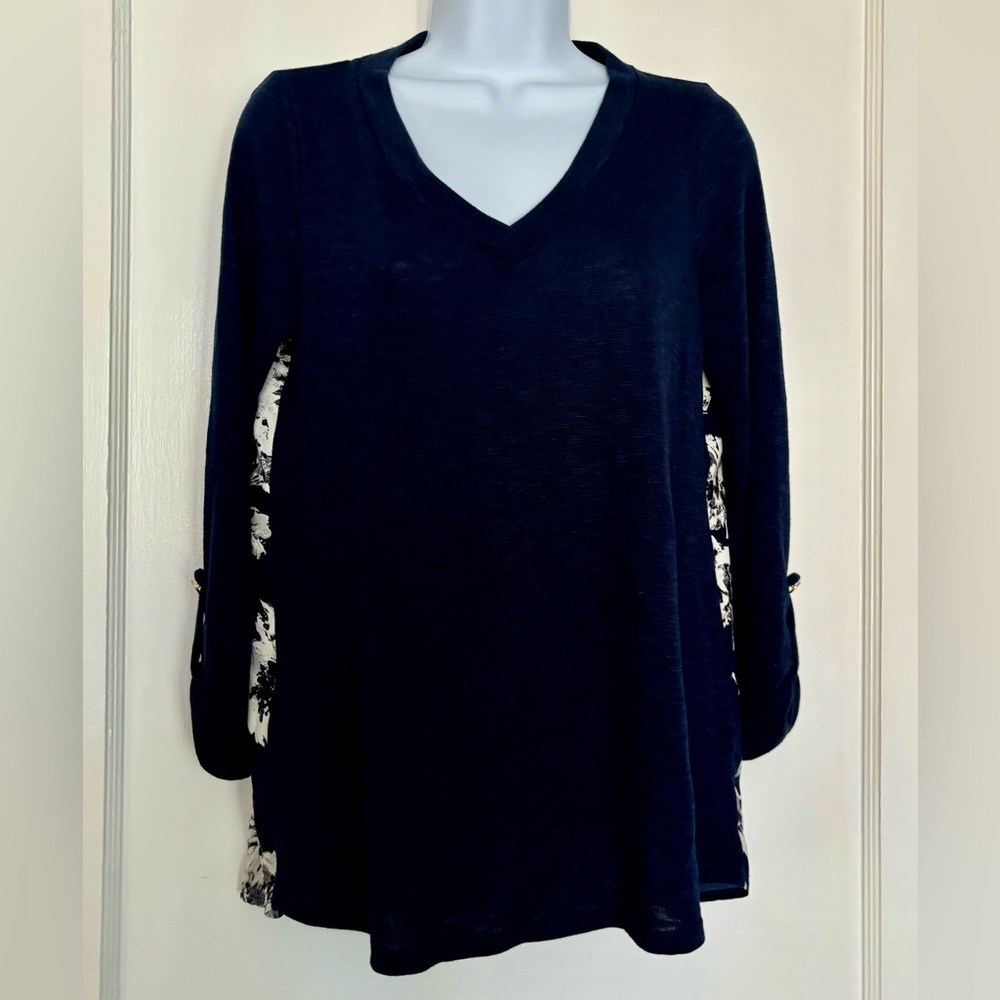 Kaileigh 3/4 Sleeve Navy Top